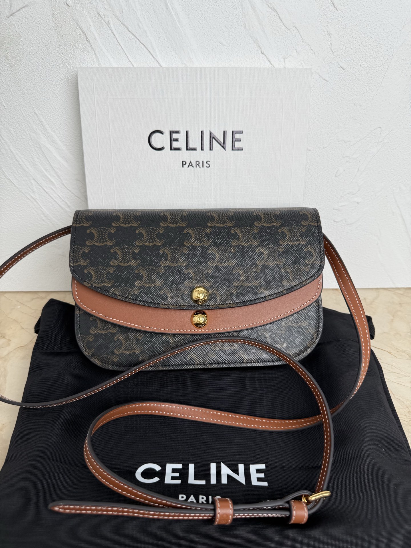 DUO monogrammed bag